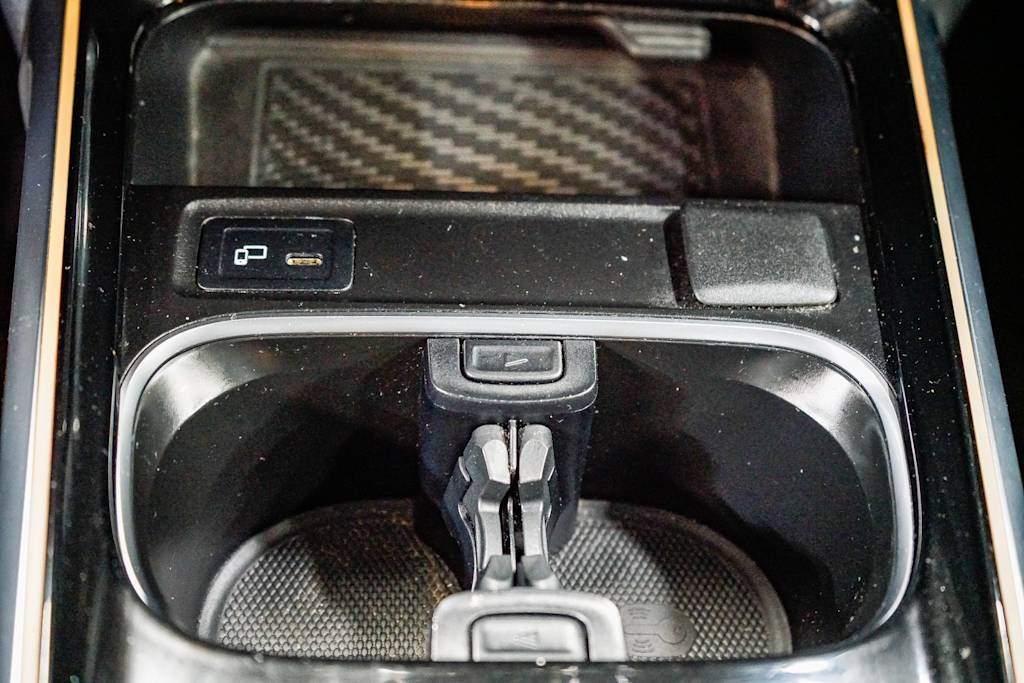 2021 Mercedes-Benz GLB 250 24