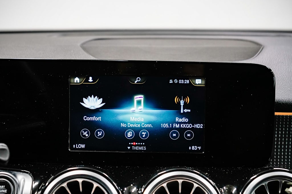2021 Mercedes-Benz GLB 250 13