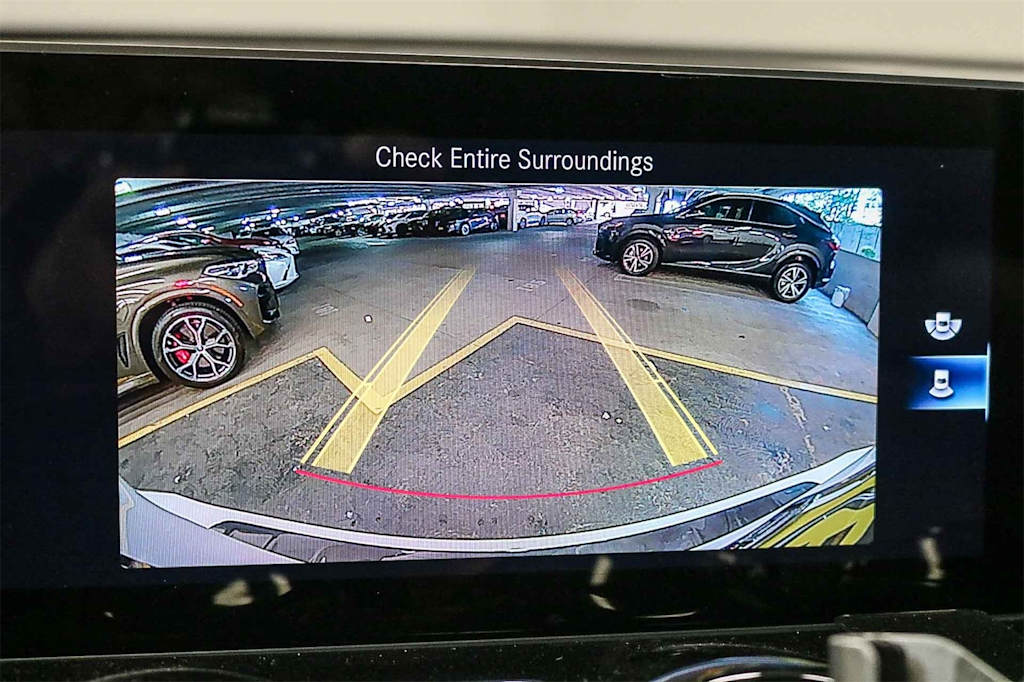 Thumbnail: 2021 Mercedes-Benz GLB - 27