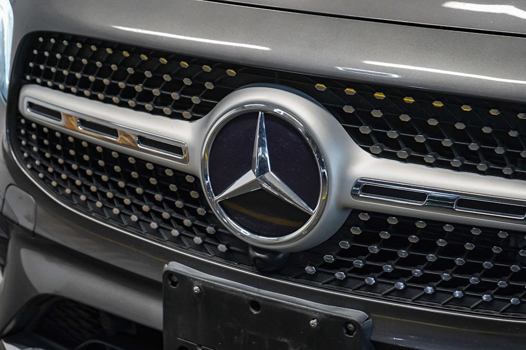 Thumbnail: 2021 Mercedes-Benz GLB - 6