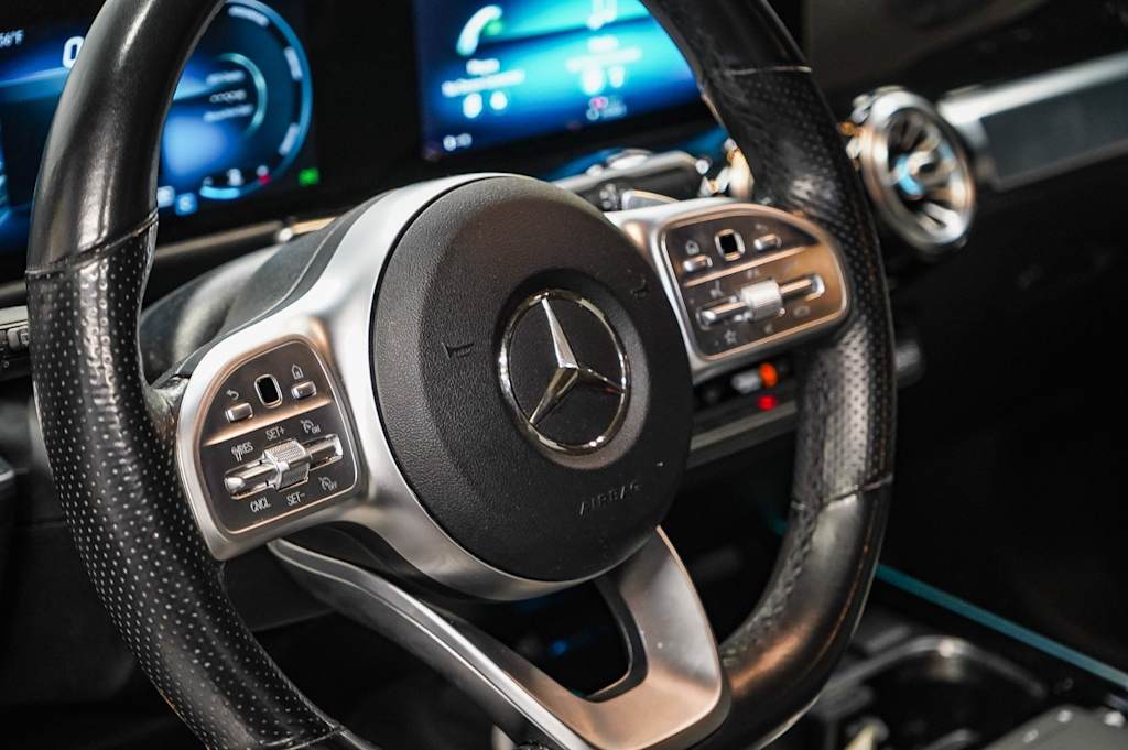 Thumbnail: 2021 Mercedes-Benz GLB - 15