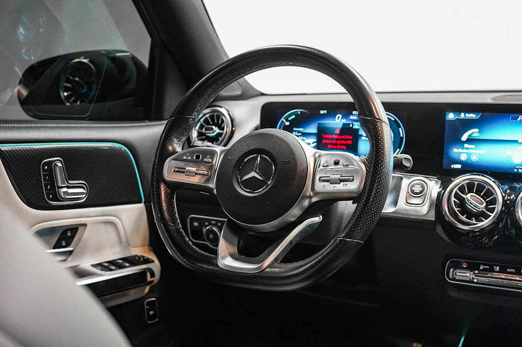Thumbnail: 2021 Mercedes-Benz GLB - 13