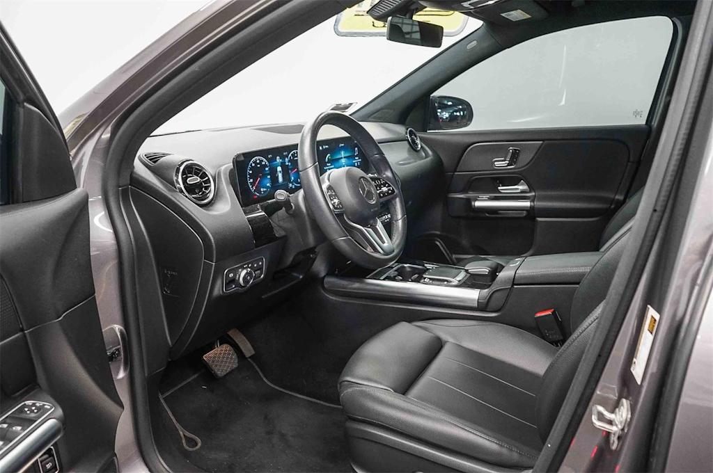 Thumbnail: 2023 Mercedes-Benz GLA - 11