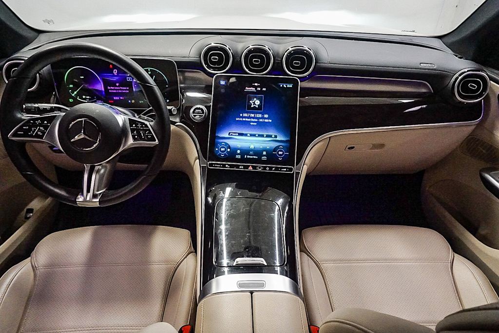 Thumbnail: 2023 Mercedes-Benz GLC - 2