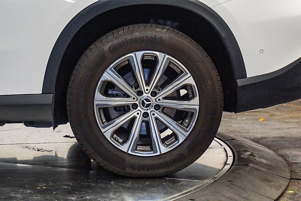 Thumbnail: 2023 Mercedes-Benz GLC - 20