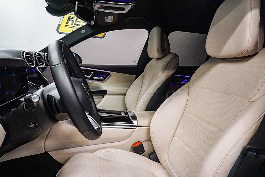 Thumbnail: 2023 Mercedes-Benz GLC - 10