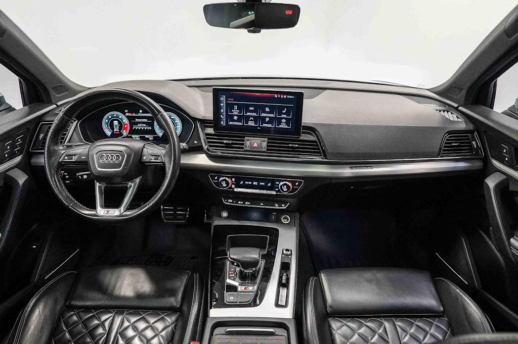 Thumbnail: 2021 Audi SQ5 - 2