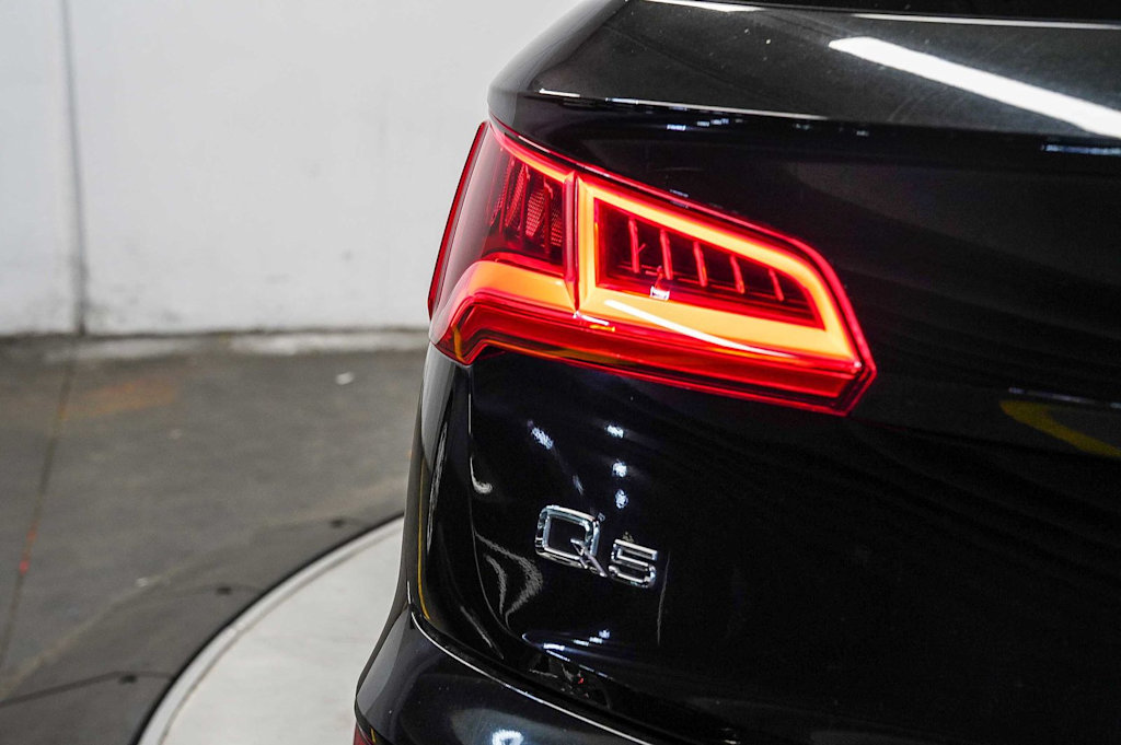 Thumbnail: 2018 Audi Q5 - 23