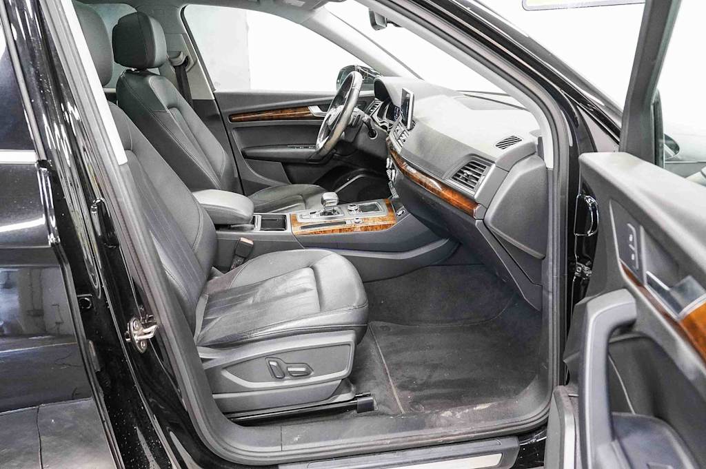 Thumbnail: 2018 Audi Q5 - 10