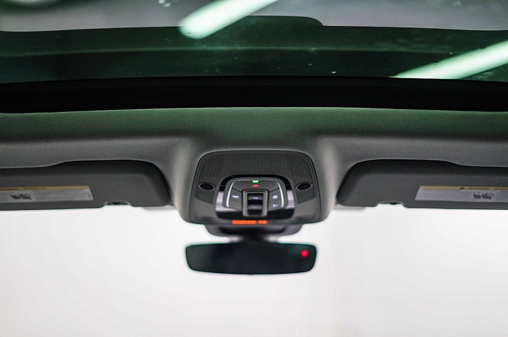 Thumbnail: 2022 Audi Q8 - 23