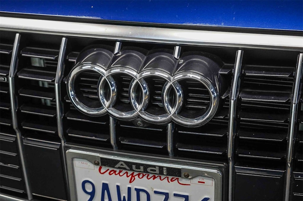 Thumbnail: 2022 Audi Q3 - 6