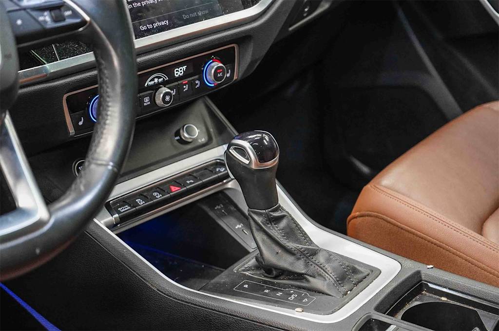 Thumbnail: 2022 Audi Q3 - 16