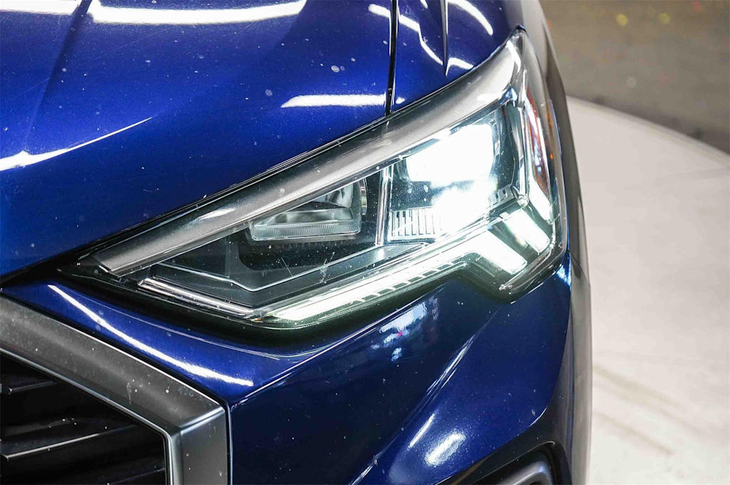 Thumbnail: 2022 Audi Q3 - 22