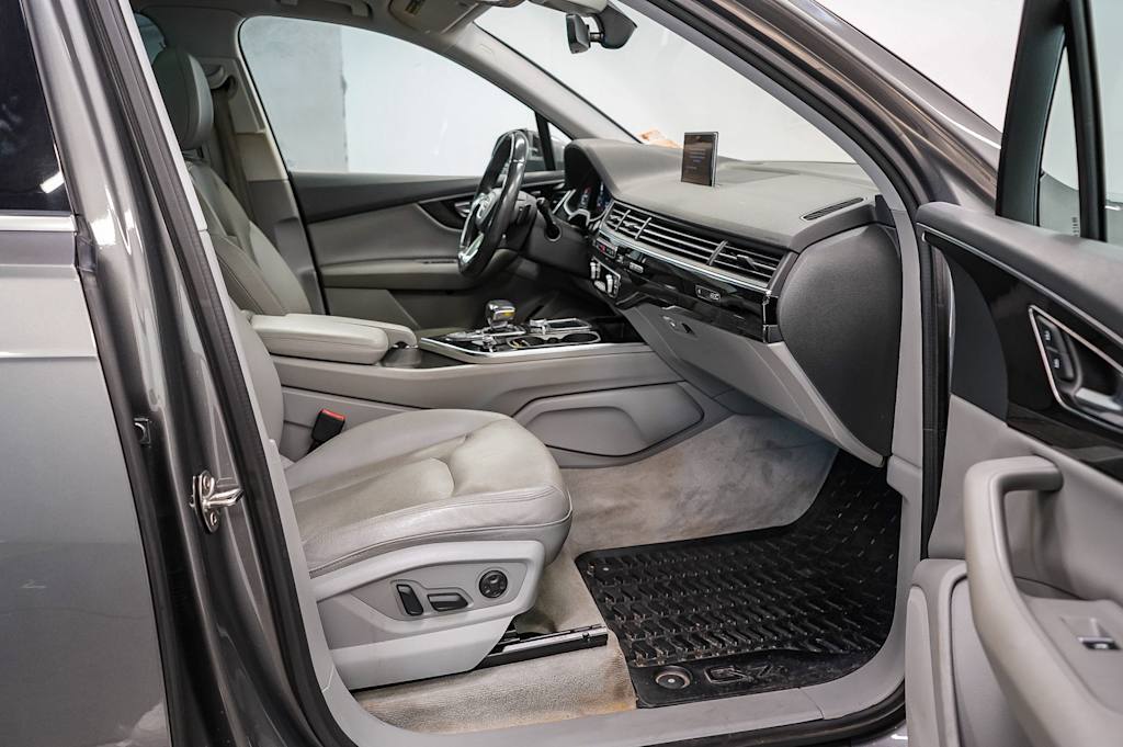 2017 Audi Q7 Premium Plus 10