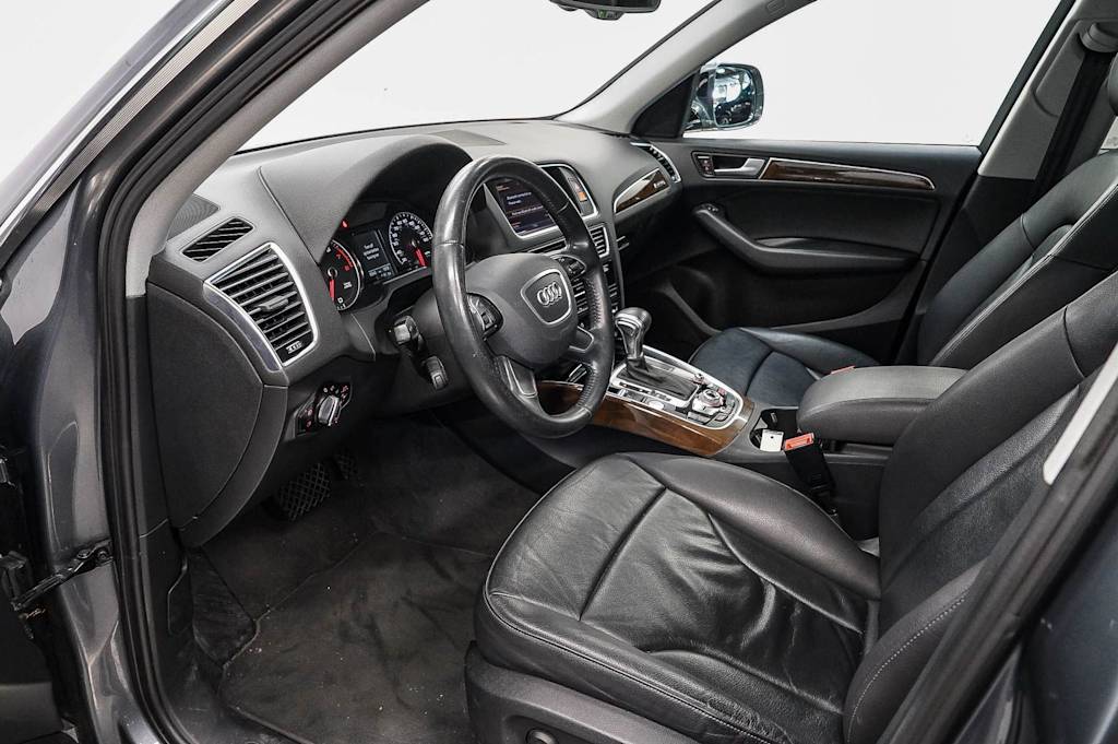 Thumbnail: 2015 Audi Q5 - 11