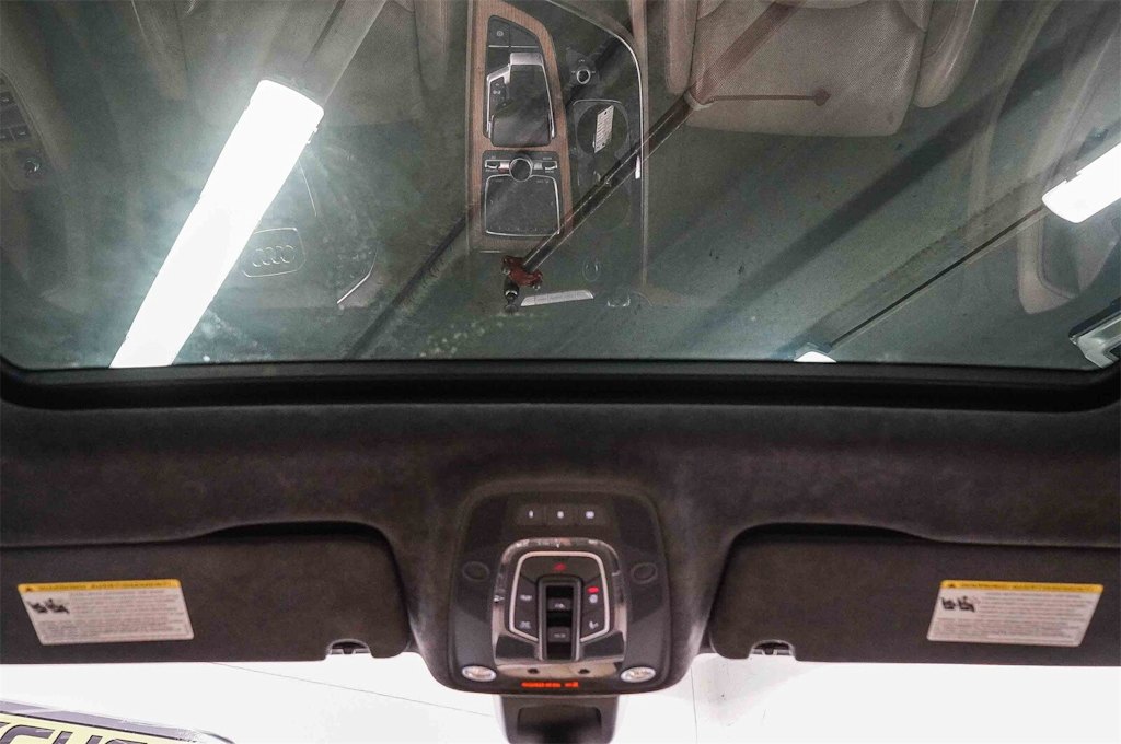 Thumbnail: 2017 Audi Q7 - 25