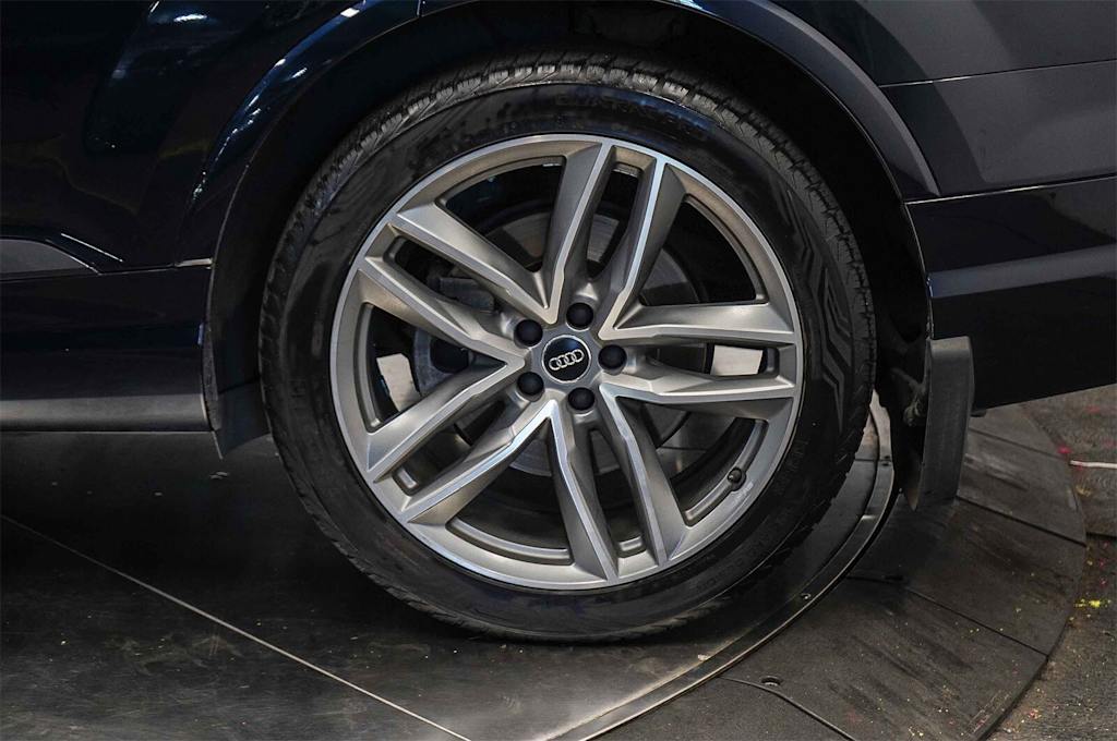 Thumbnail: 2017 Audi Q7 - 23
