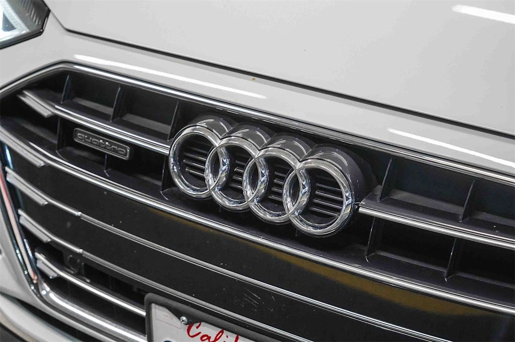 Thumbnail: 2022 Audi A4 - 6