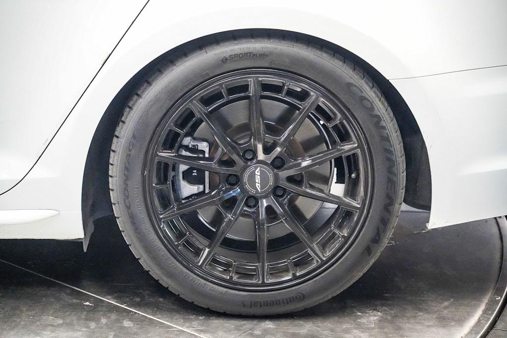 Thumbnail: 2019 Audi A4 - 19
