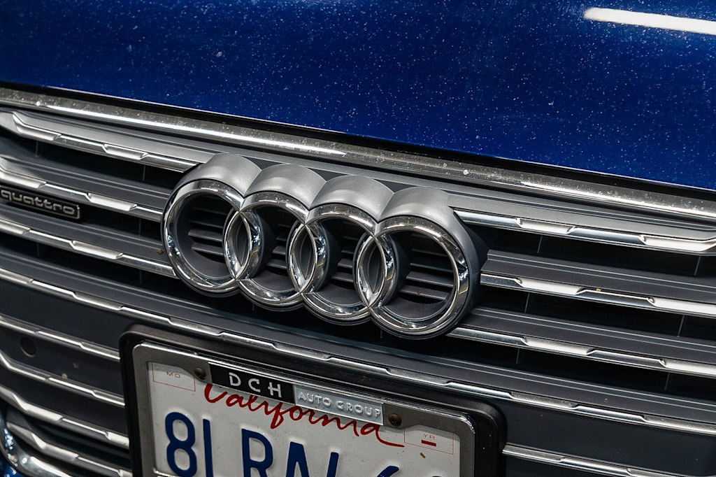 Thumbnail: 2019 Audi A4 - 6