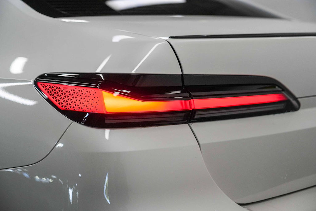 Thumbnail: 2025 BMW 7 Series - 20