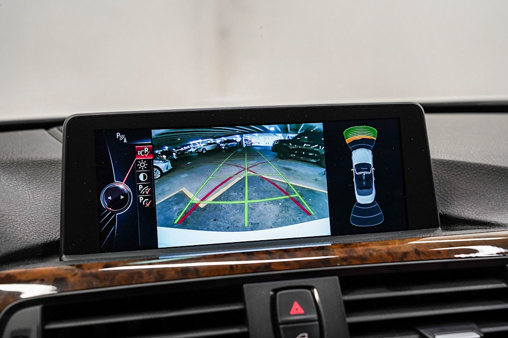 Thumbnail: 2015 BMW 4 Series - 15