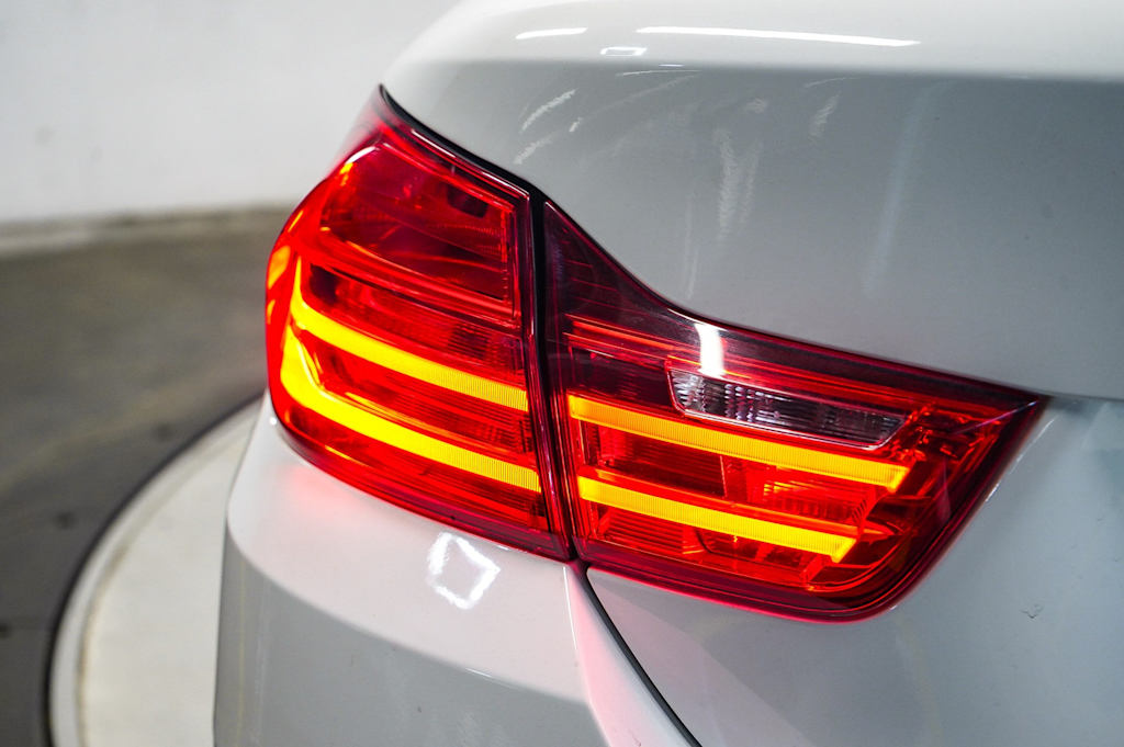 Thumbnail: 2014 BMW 4 Series - 22