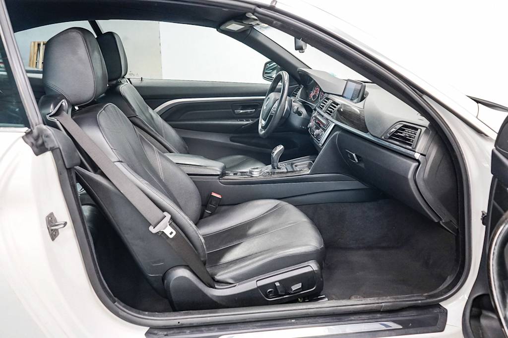 Thumbnail: 2014 BMW 4 Series - 8