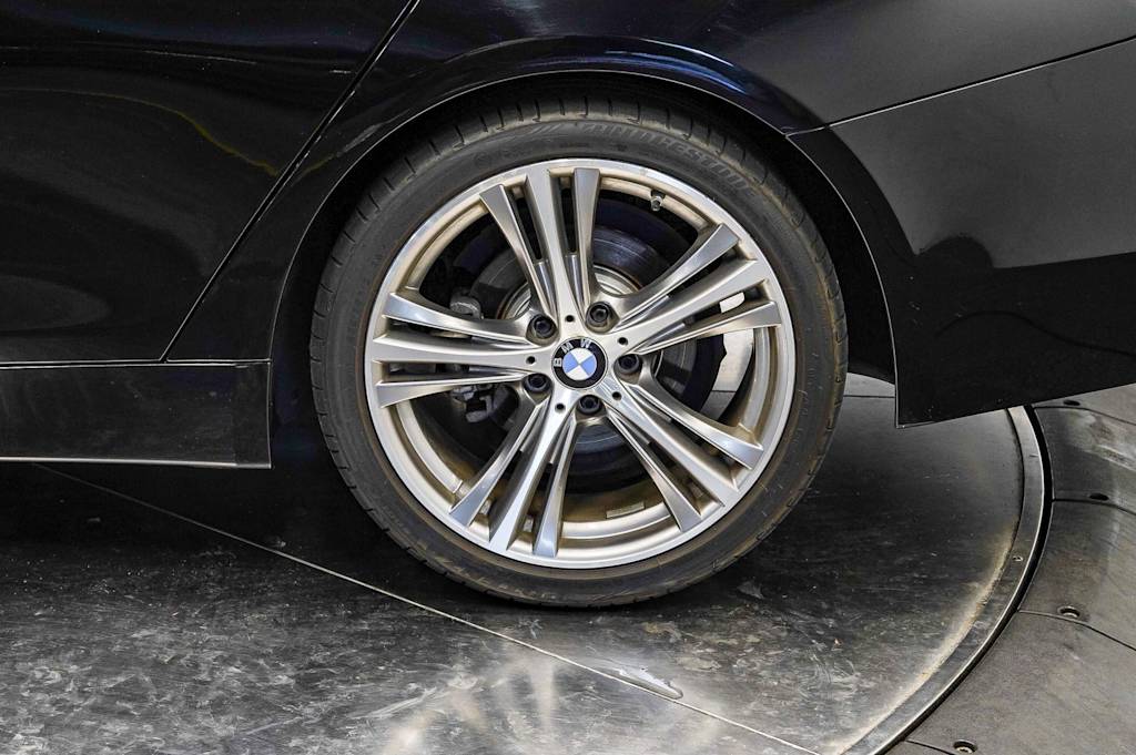 Thumbnail: 2016 BMW 4 Series - 21