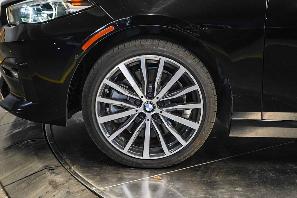 Thumbnail: 2021 BMW 2 Series - 6