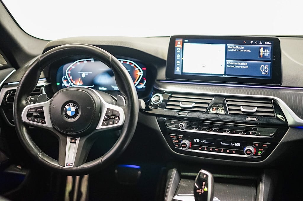 Thumbnail: 2023 BMW 5 Series - 2