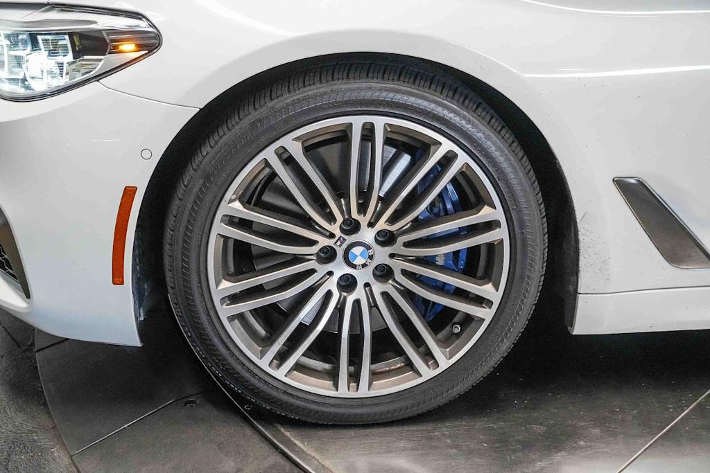 Thumbnail: 2018 BMW 5 Series - 6