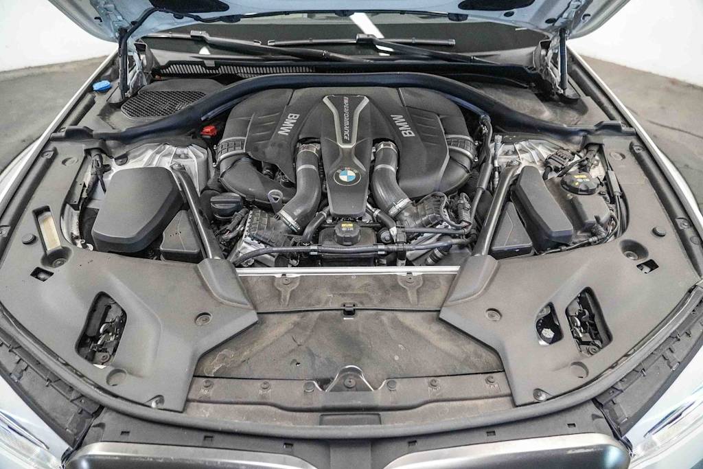 Thumbnail: 2018 BMW 5 Series - 7