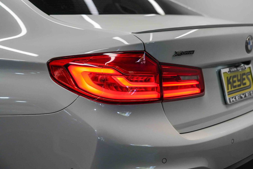 Thumbnail: 2018 BMW 5 Series - 22