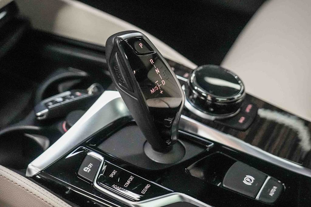 Thumbnail: 2018 BMW 5 Series - 14