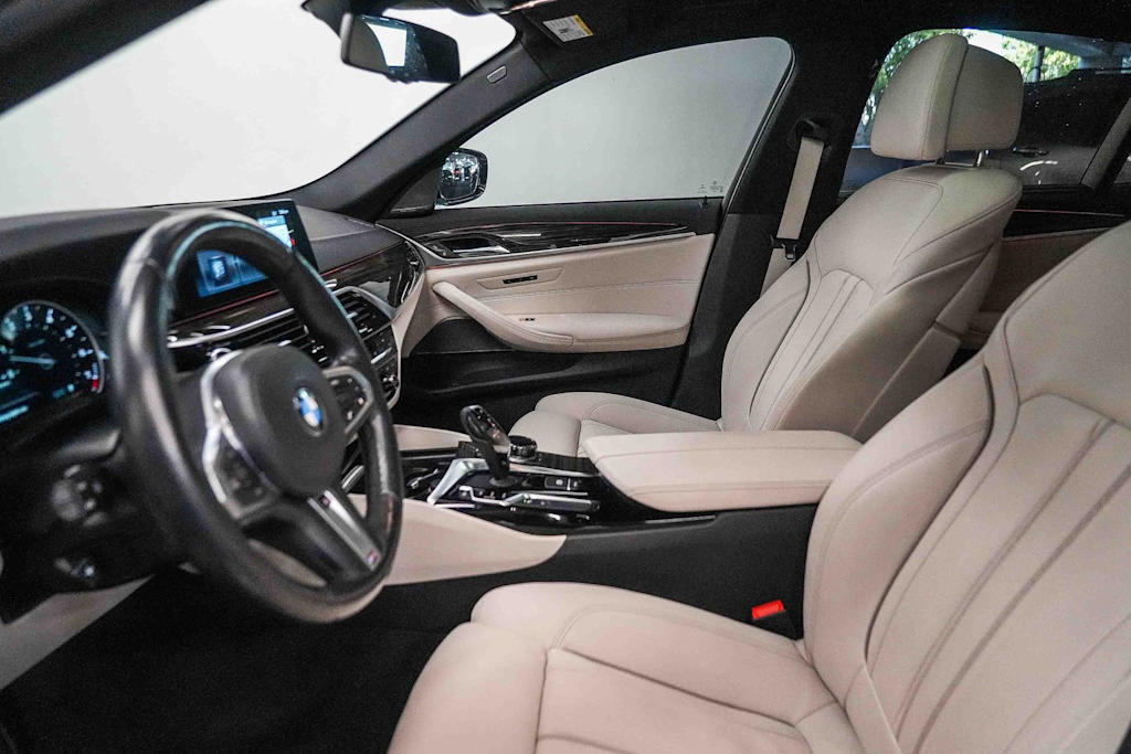 Thumbnail: 2018 BMW 5 Series - 10