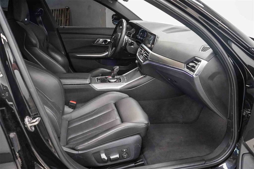 Thumbnail: 2021 BMW M3 - 9