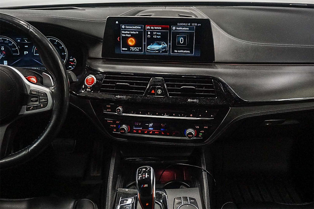 Thumbnail: 2018 BMW M5 - 11