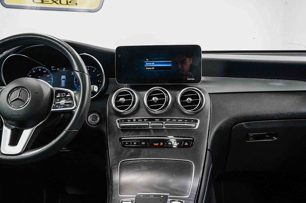 Thumbnail: 2020 Mercedes-Benz GLC - 9