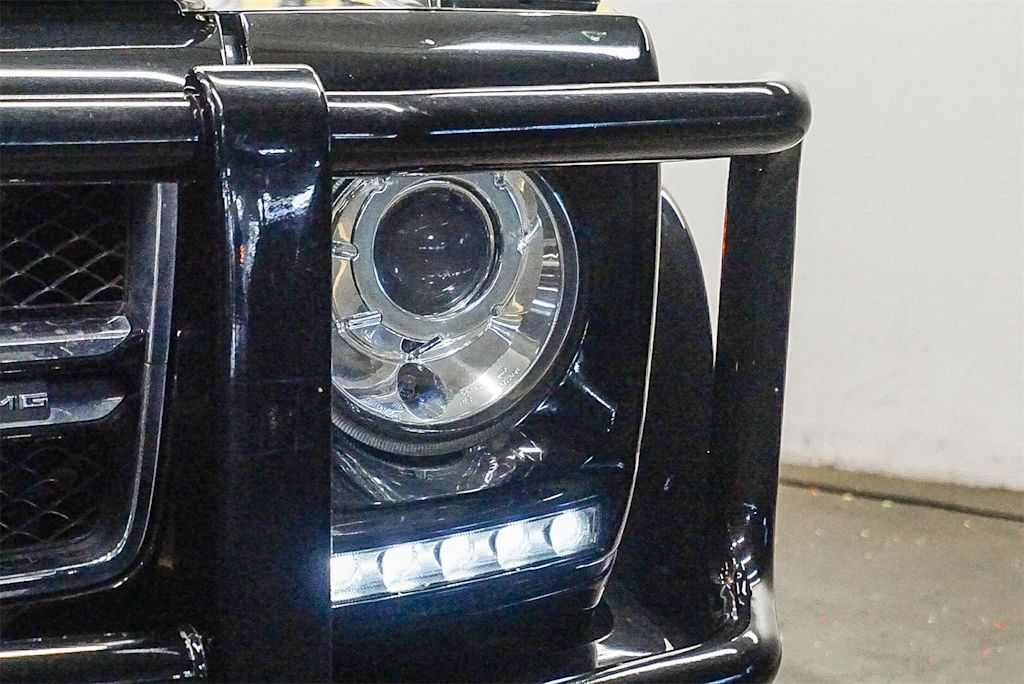 Thumbnail: 2016 Mercedes-Benz G-Class - 16