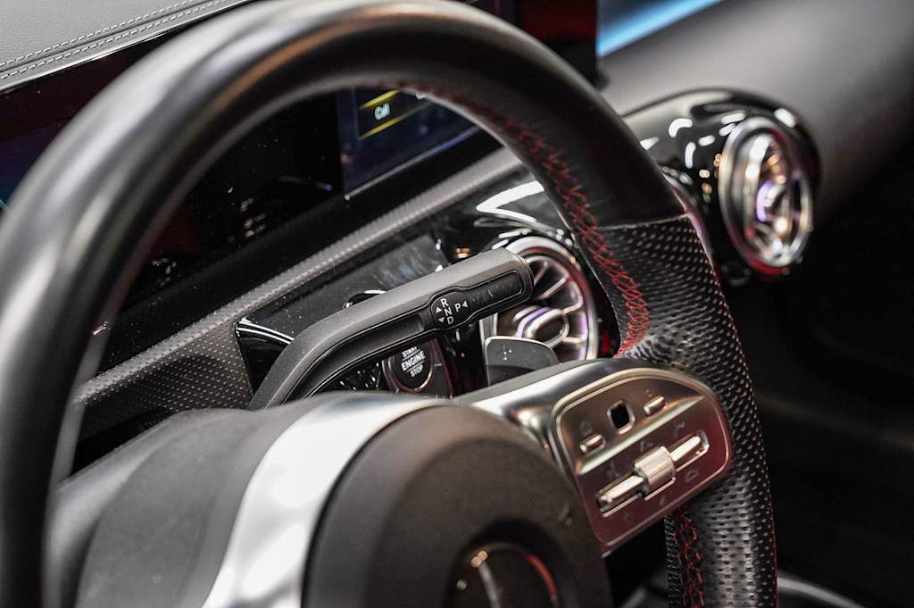 Thumbnail: 2020 Mercedes-Benz CLA - 26