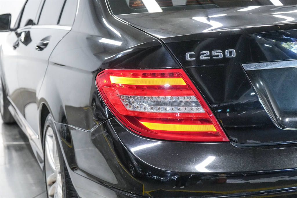 2013 Mercedes-Benz C-Class C 250 22