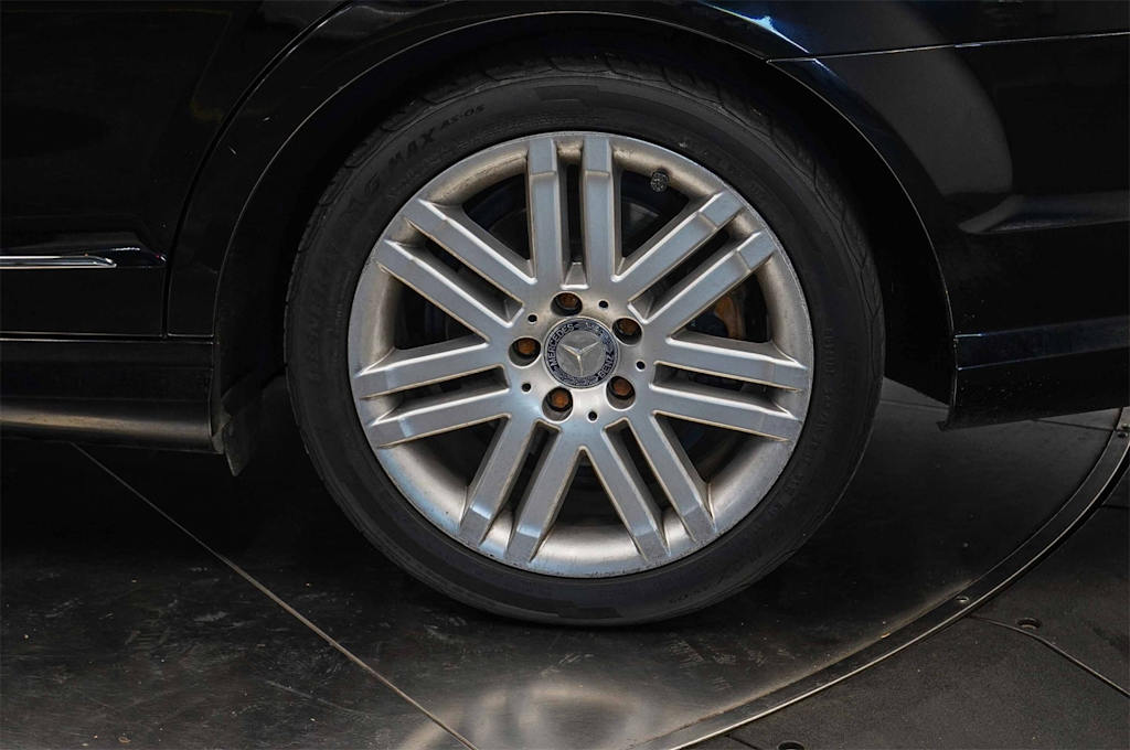 Thumbnail: 2008 Mercedes-Benz C-Class - 22