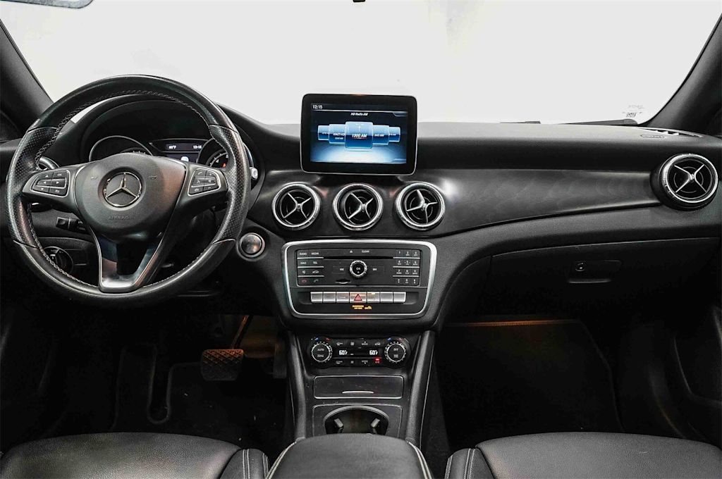 Thumbnail: 2018 Mercedes-Benz CLA - 8