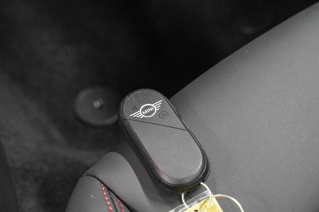 Thumbnail: 2026 MINI Cooper - 27