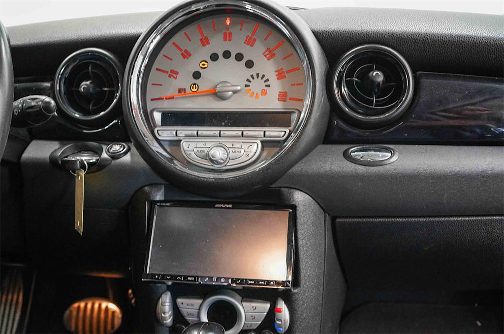 Thumbnail: 2009 MINI Cooper - 14
