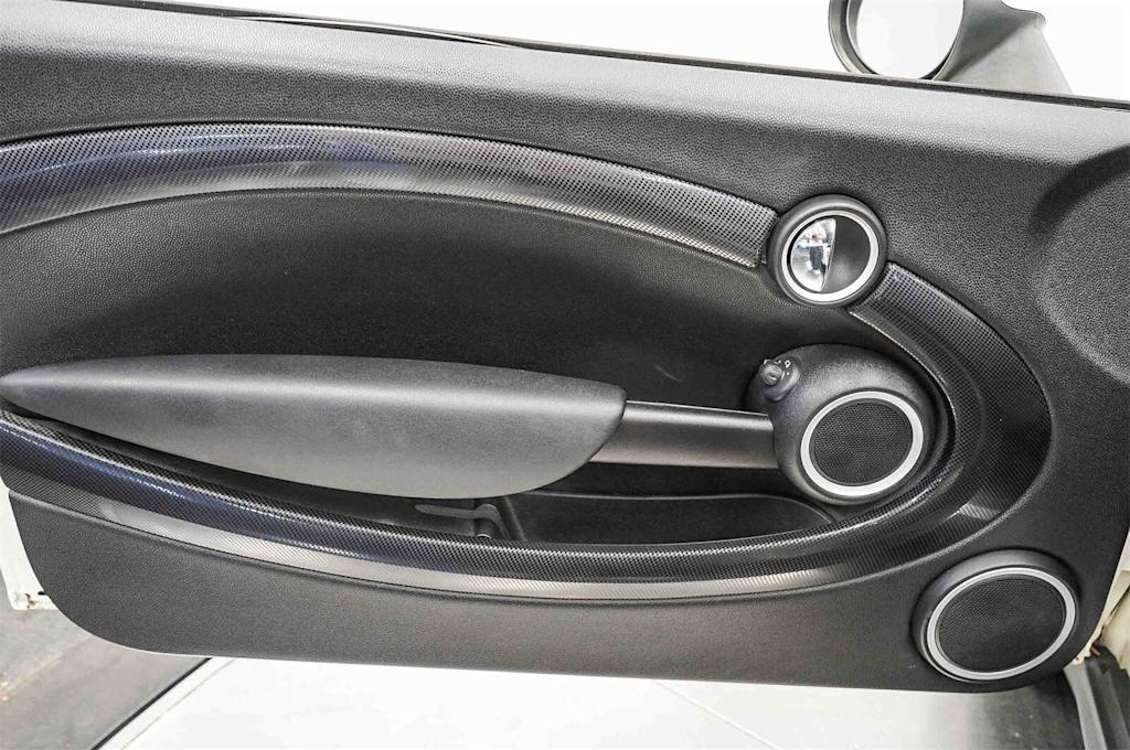 Thumbnail: 2014 MINI Cooper - 30