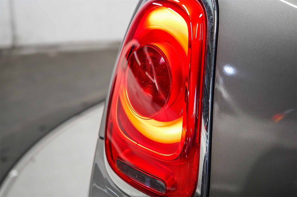 Thumbnail: 2019 MINI Cooper - 23