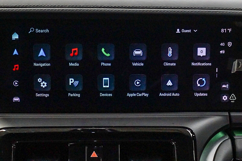 Thumbnail: 2024 Porsche Panamera - 25