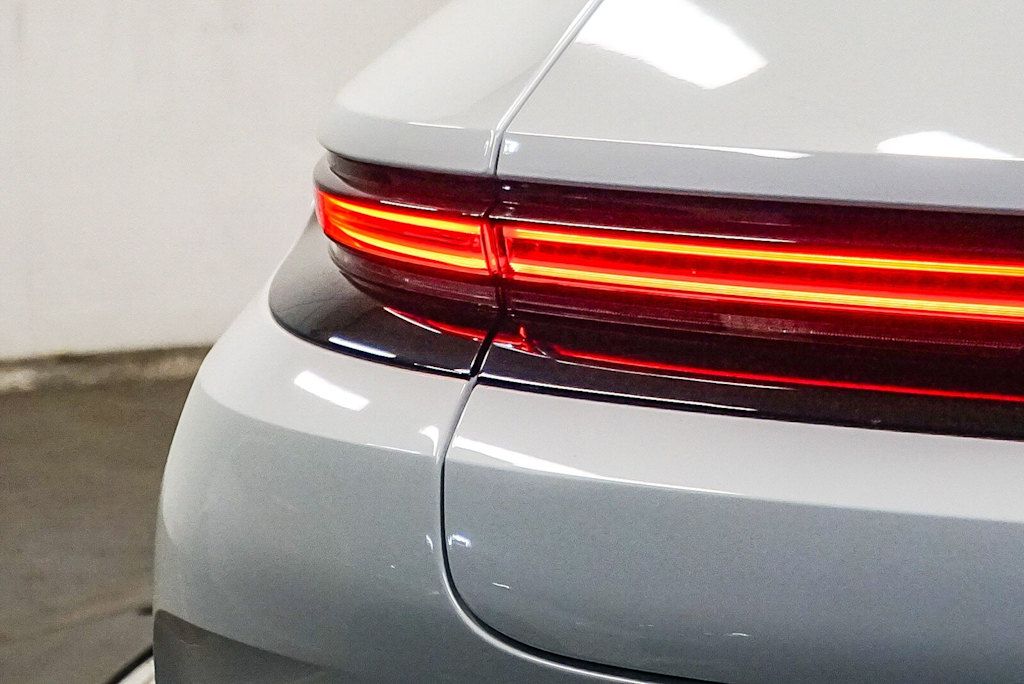 Thumbnail: 2024 Porsche Panamera - 6